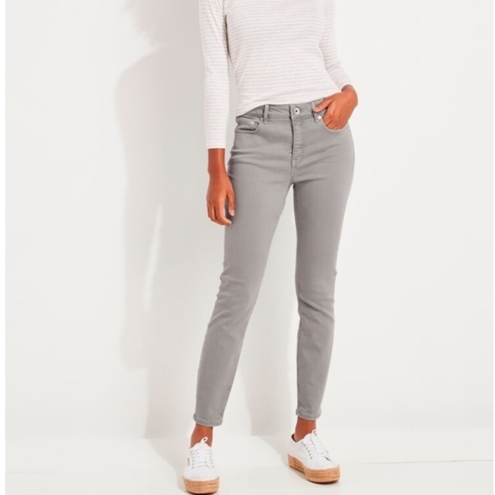Vineyard Vines Jamie High Rise Women Gray Sz 10 Side-slit Skinny Corduroy Pants - Picture 1 of 7